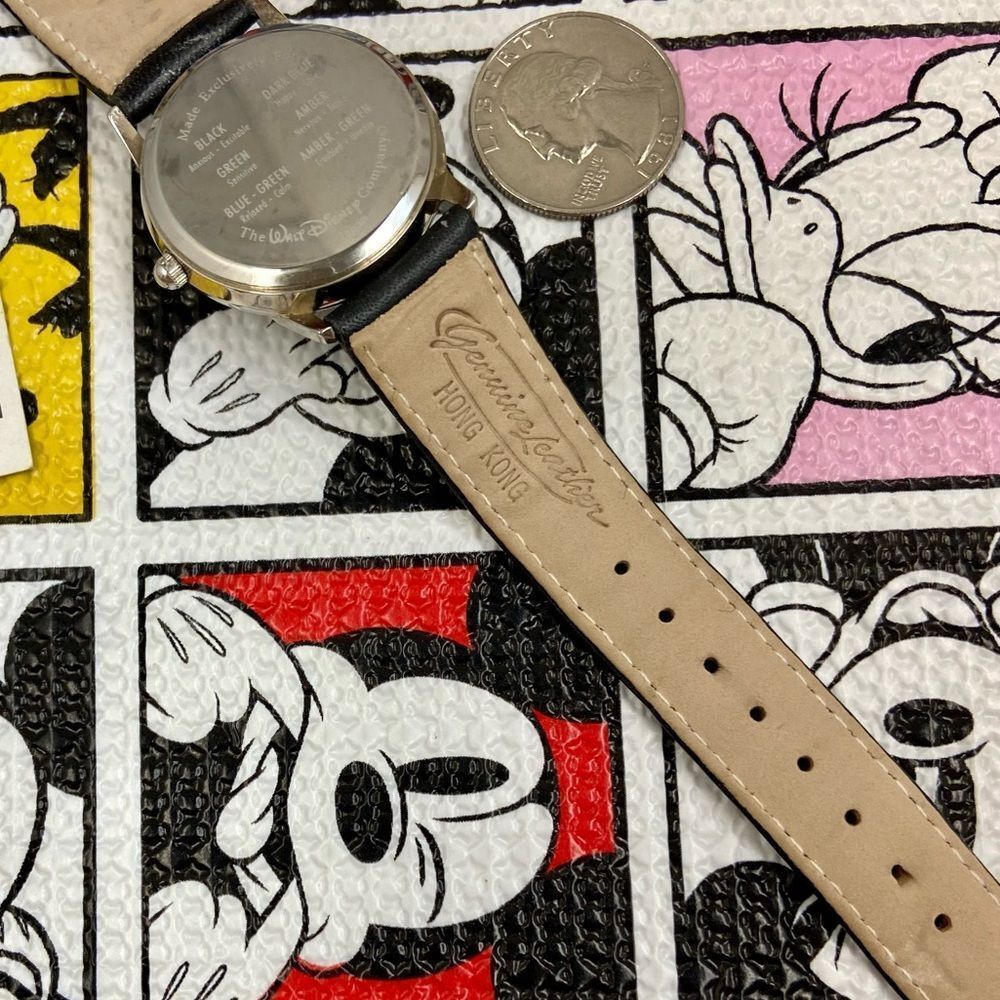 Vintage Fossil X Disney Mickey Mouse Color Changing “Mood” Watch - Picture 16 of 16